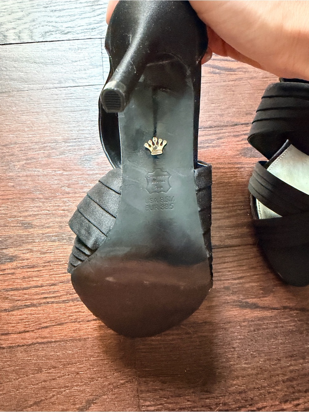Black Strappy Women’s Dress heels - Picture 5 of 5